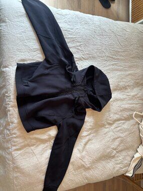 lululemon cropped jacket